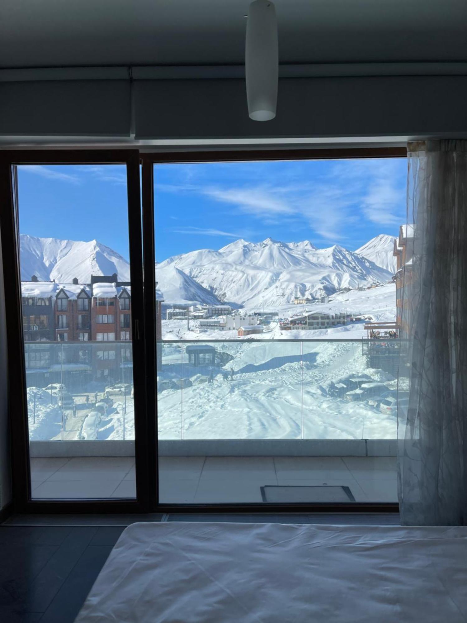 Happy Holidays Apartments In New Gudauri Exterior foto