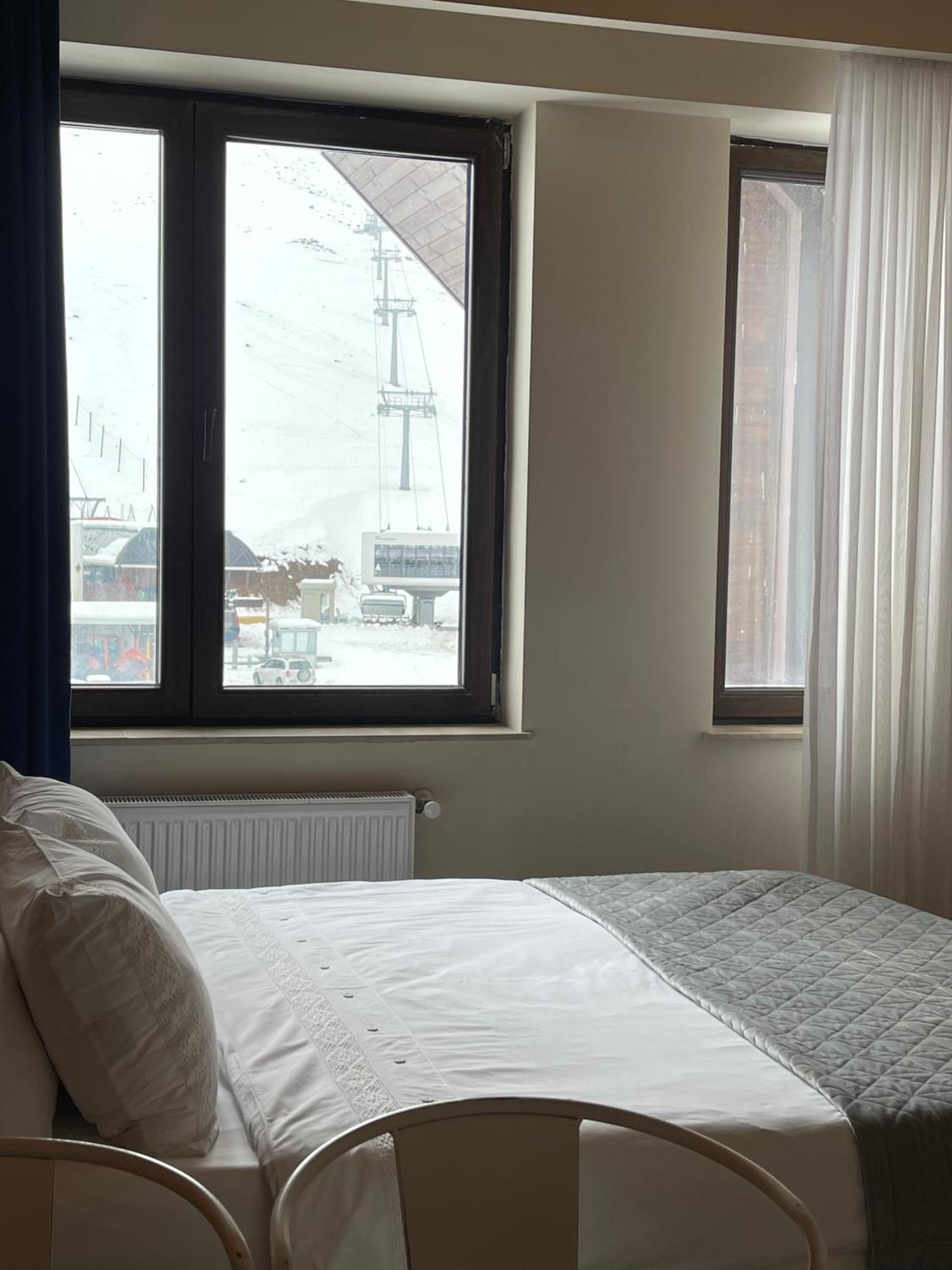 Happy Holidays Apartments In New Gudauri Exterior foto